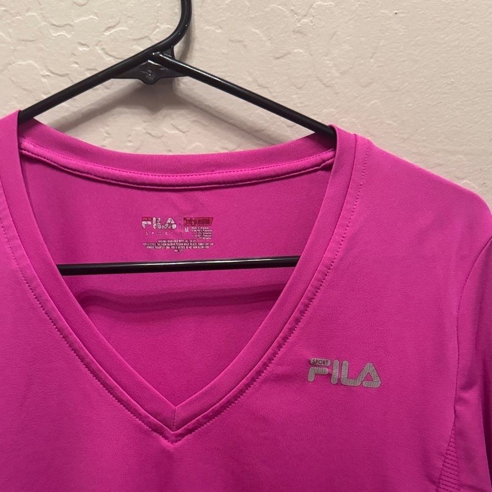 Fila Women's Pink Long Sleeve V-Neck Top / R28 - Picture 2 of 4